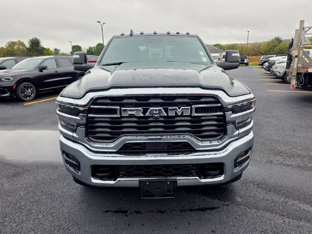 Used 2026 RAM 2500 Tradesman AWD/4WD image 2