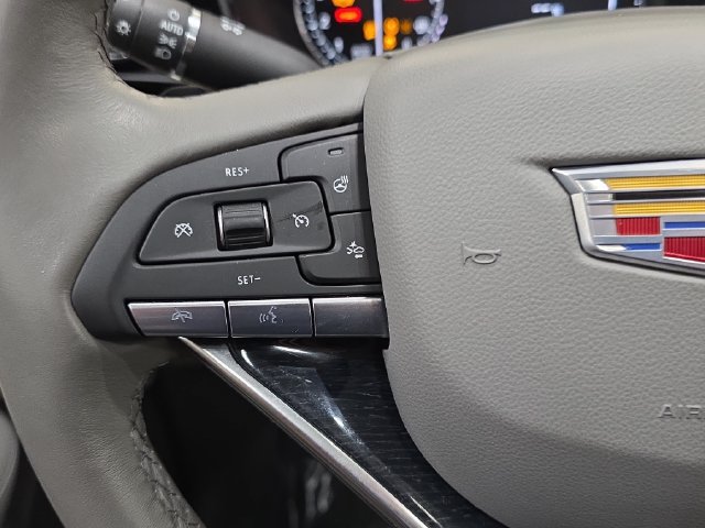 Used 2024 Cadillac XT6 Premium Luxury w/ LPO, Floor Liner Package AWD/4WD image 13