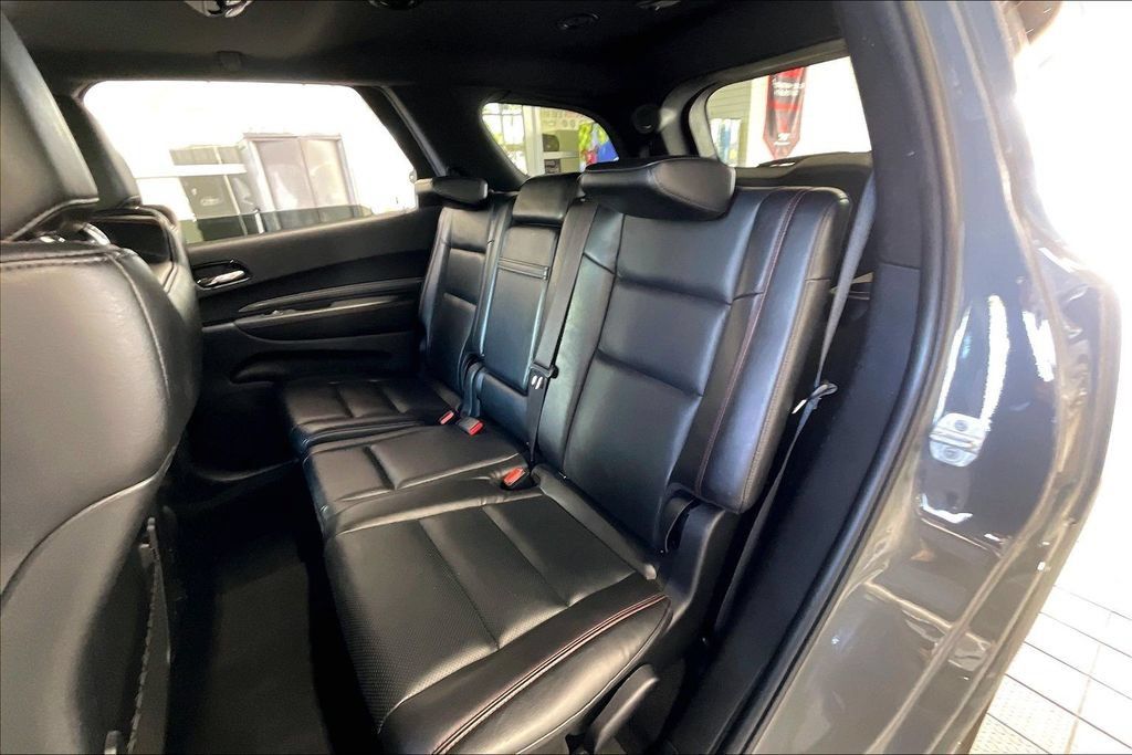 Used 2025 Dodge Durango R/T AWD/4WD image 14