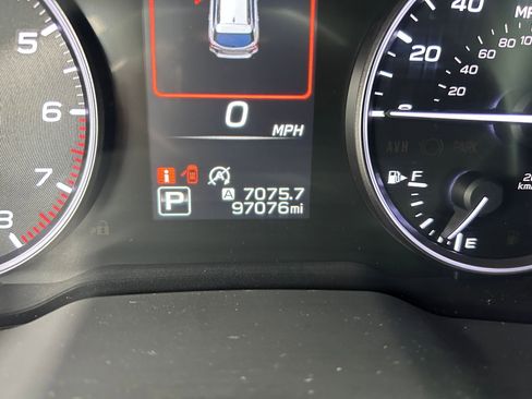 Used 2020 Subaru Outback Premium image 17