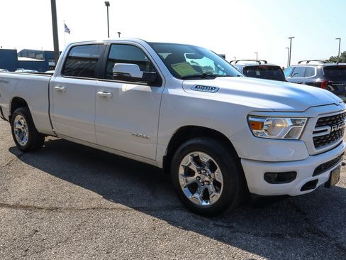 Used 2023 RAM 1500 Big Horn AWD/4WD image 3