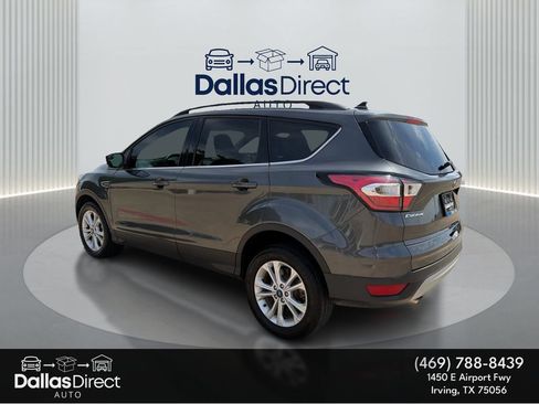 Used 2018 Ford Escape SE w/ SE Sync 3 Package AWD/4WD image 8