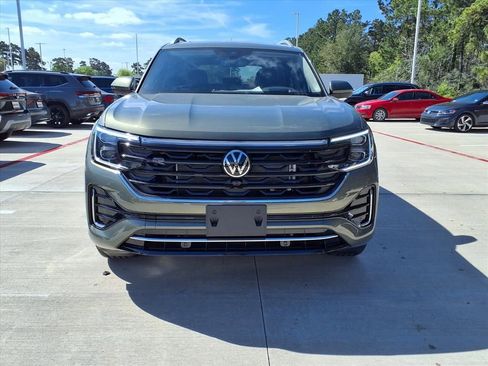 New 2026 Volkswagen Atlas SEL Premium R-Line AWD/4WD image 3