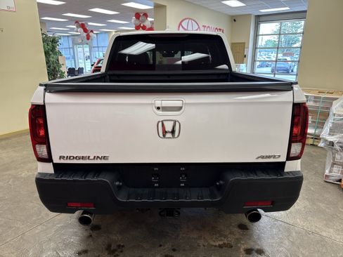Used 2023 Honda Ridgeline RTL image 10