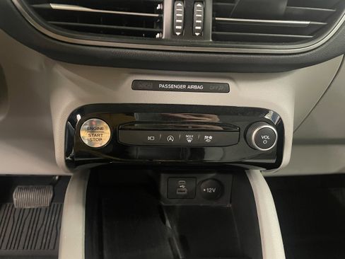 Used 2023 Ford Escape Active w/ Tech Pack #2 image 19