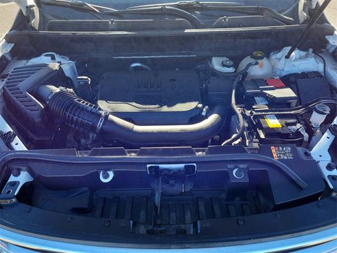 Certified 2023 GMC Acadia SLT image 21