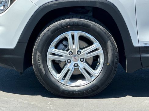Used 2024 GMC Terrain SLE AWD/4WD image 36