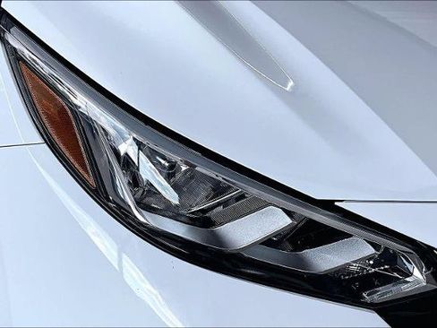 Certified 2023 Nissan Sentra SV w/ All-Weather Package FWD image 27