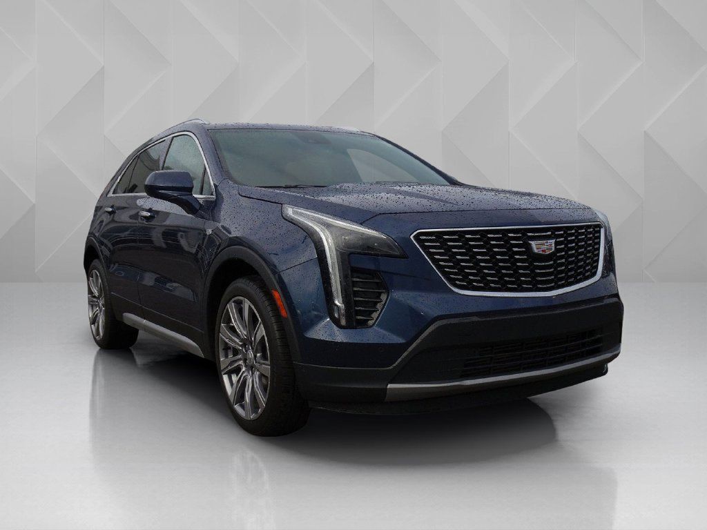 Used 2019 Cadillac XT4 Premium Luxury FWD image 6
