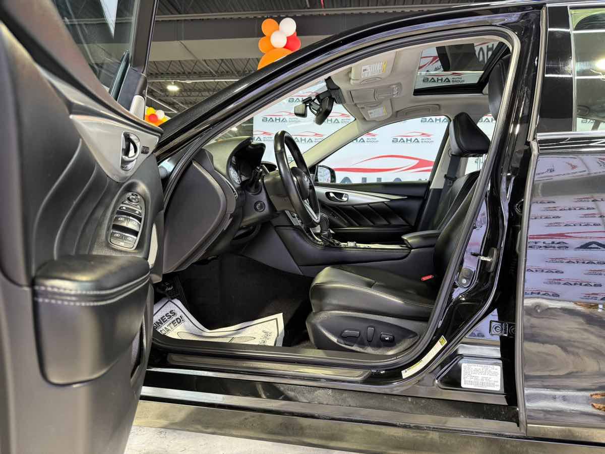 Used 2022 INFINITI Q50 Luxe w/ Cargo Package AWD/4WD image 13