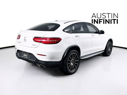 Used 2019 Mercedes-Benz GLC 300 4MATIC Coupe image 7