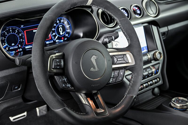 Used 2020 Ford Mustang Shelby GT500 w/ Technology Package RWD image 19