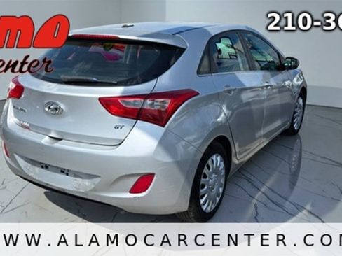 Used 2016 Hyundai Elantra GT FWD image 5