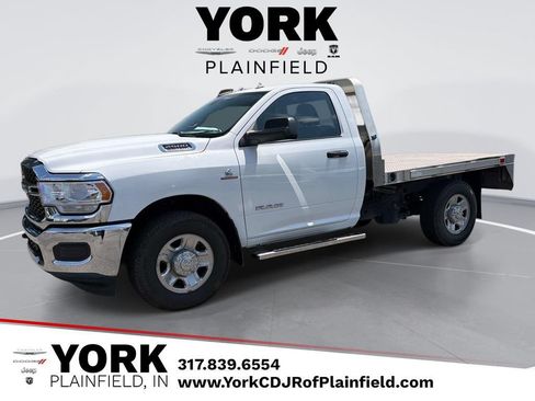 Used 2022 RAM 2500 Tradesman w/ Chrome Appearance Group RWD image 1