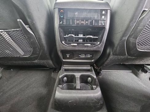 Used 2022 Jeep Grand Cherokee L Limited AWD/4WD image 20