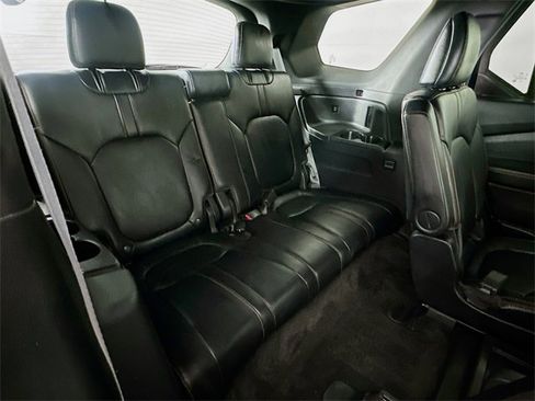 Certified 2024 Honda Pilot TrailSport image 9