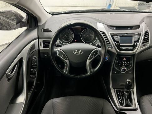 Used 2016 Hyundai Elantra Value Edition FWD image 11