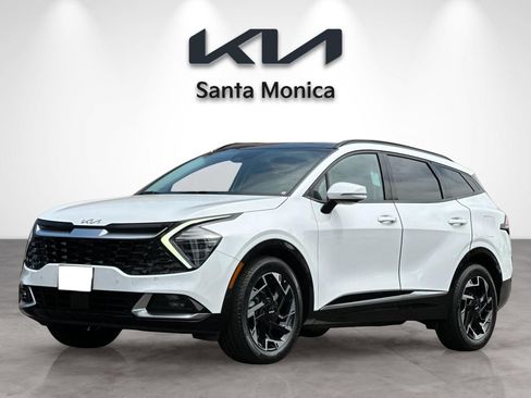 Certified 2023 Kia Sportage SX FWD image 2