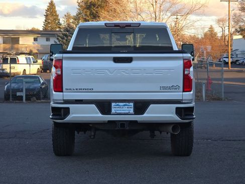 Used 2021 Chevrolet Silverado 3500 High Country w/ Z71 Off-Road Package image 7