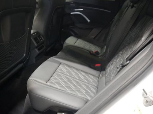 New 2026 Audi SQ5 Premium Plus image 21