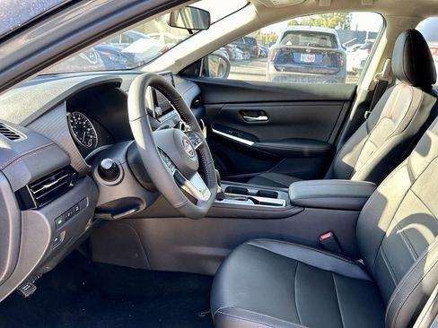 New 2025 Nissan Sentra SR w/ SR Premium Package image 25