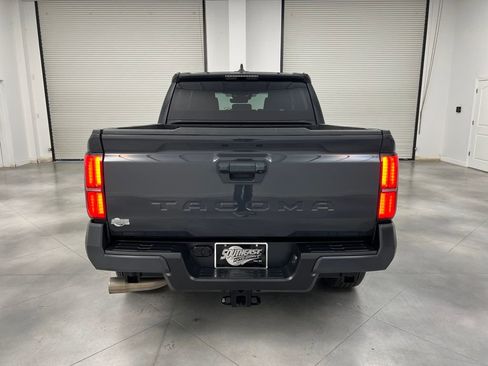 Used 2024 Toyota Tacoma TRD Sport RWD image 11