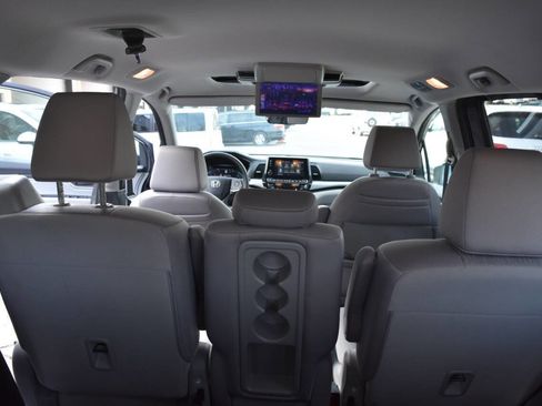 Used 2019 Honda Odyssey EX image 48