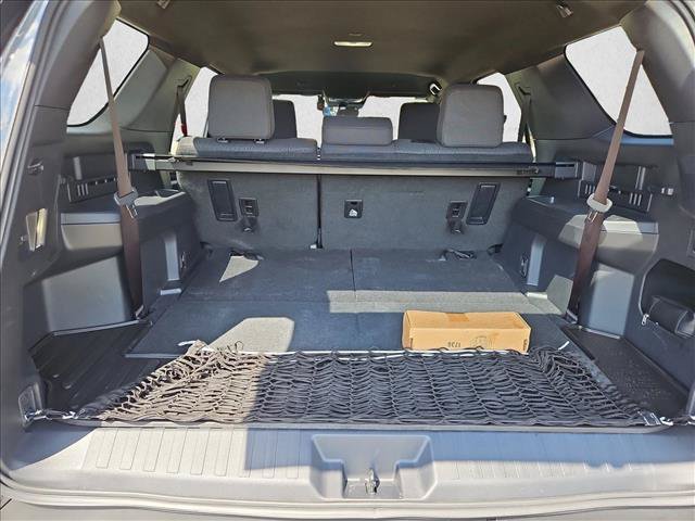 Used 2026 Toyota 4Runner SR5 AWD/4WD image 6