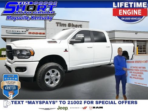 Used 2024 RAM 2500 Big Horn w/ Night Edition AWD/4WD image 1