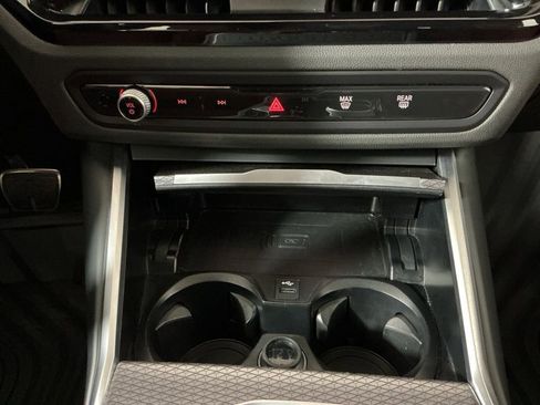 Certified 2025 BMW 330i Sedan w/ M Sport Package RWD image 11