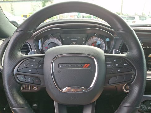 Used 2022 Dodge Challenger R/T Scat Pack RWD image 18