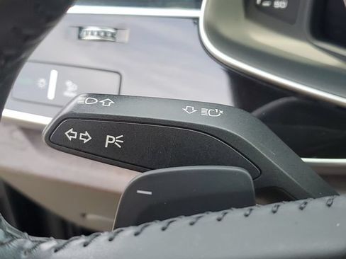 Used 2020 Audi Q7 3.0T AWD/4WD image 11
