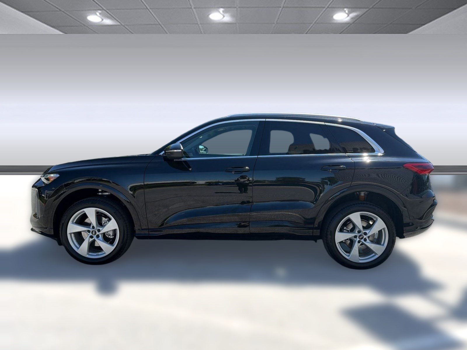 New 2026 Audi Q5 Premium Plus w/ Premium Plus AWD/4WD image 2