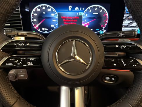 New 2026 Mercedes-Benz GLS 450 4MATIC image 24