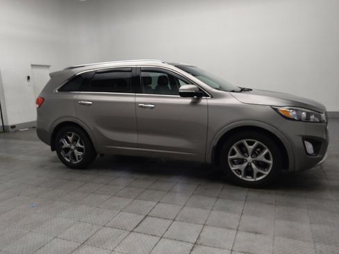 Used 2018 Kia Sorento SX FWD image 11