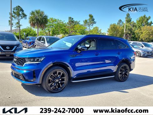Certified 2022 Kia Sorento SX AWD/4WD image 5