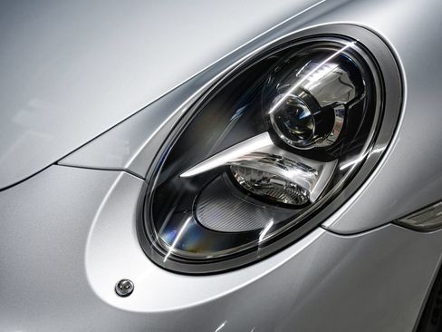 Used 2016 Porsche 911 Carrera S RWD image 32