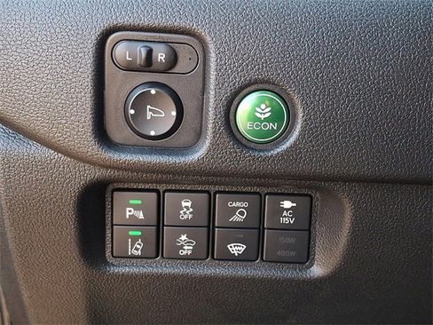 Certified 2022 Honda Ridgeline Black Edition image 26