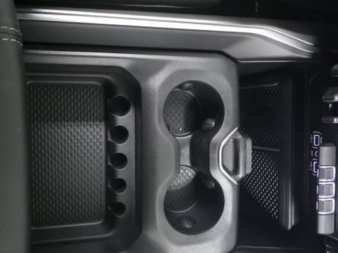 New 2026 RAM 1500 Big Horn AWD/4WD image 33