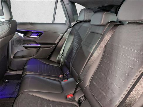 Certified 2025 Mercedes-Benz GLC 300 image 20