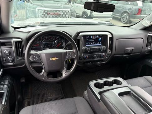 Used 2018 Chevrolet Silverado 1500 LT w/ All Star Edition image 11