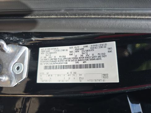 Used 2017 Ford Escape Titanium FWD image 36