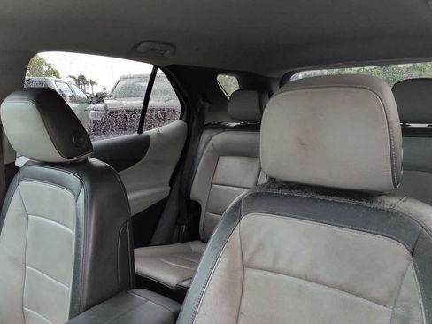Used 2018 Chevrolet Equinox Premier AWD/4WD image 8