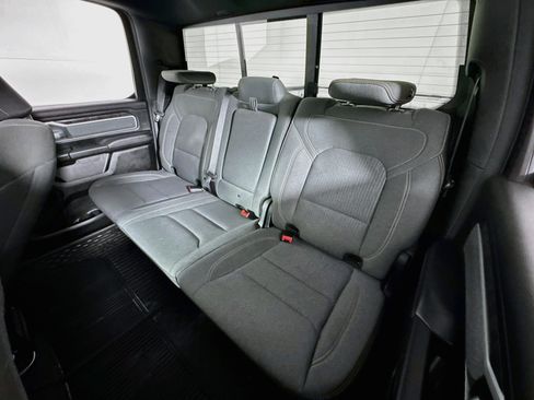 Used 2022 RAM 1500 Big Horn AWD/4WD image 21