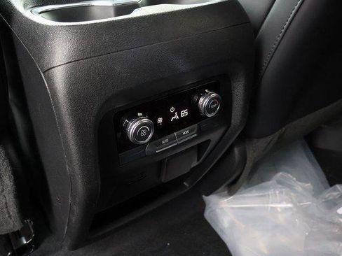 New 2025 GMC Acadia Elevation w/ Elevation Premium Package image 15