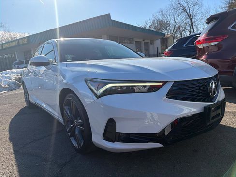 Used 2023 Acura Integra A-Spec image 3