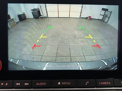 Used 2024 Nissan Sentra SV FWD image 22