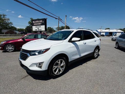 Used 2018 Chevrolet Equinox LT AWD/4WD image 2