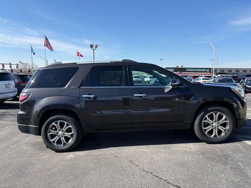 Used 2016 GMC Acadia SLT image 6