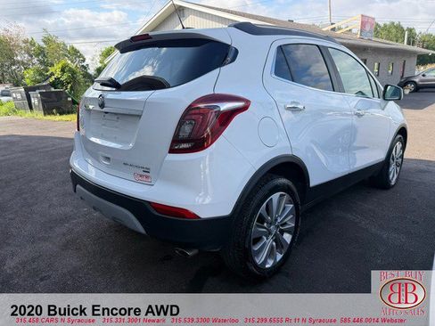 Used 2020 Buick Encore Preferred AWD/4WD image 2